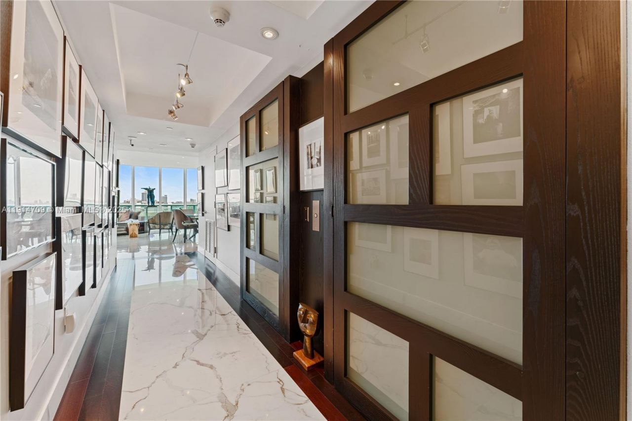 6000 Indian Creek Dr, Unit PH 2501, Miami Beach, FL 33140 Photo