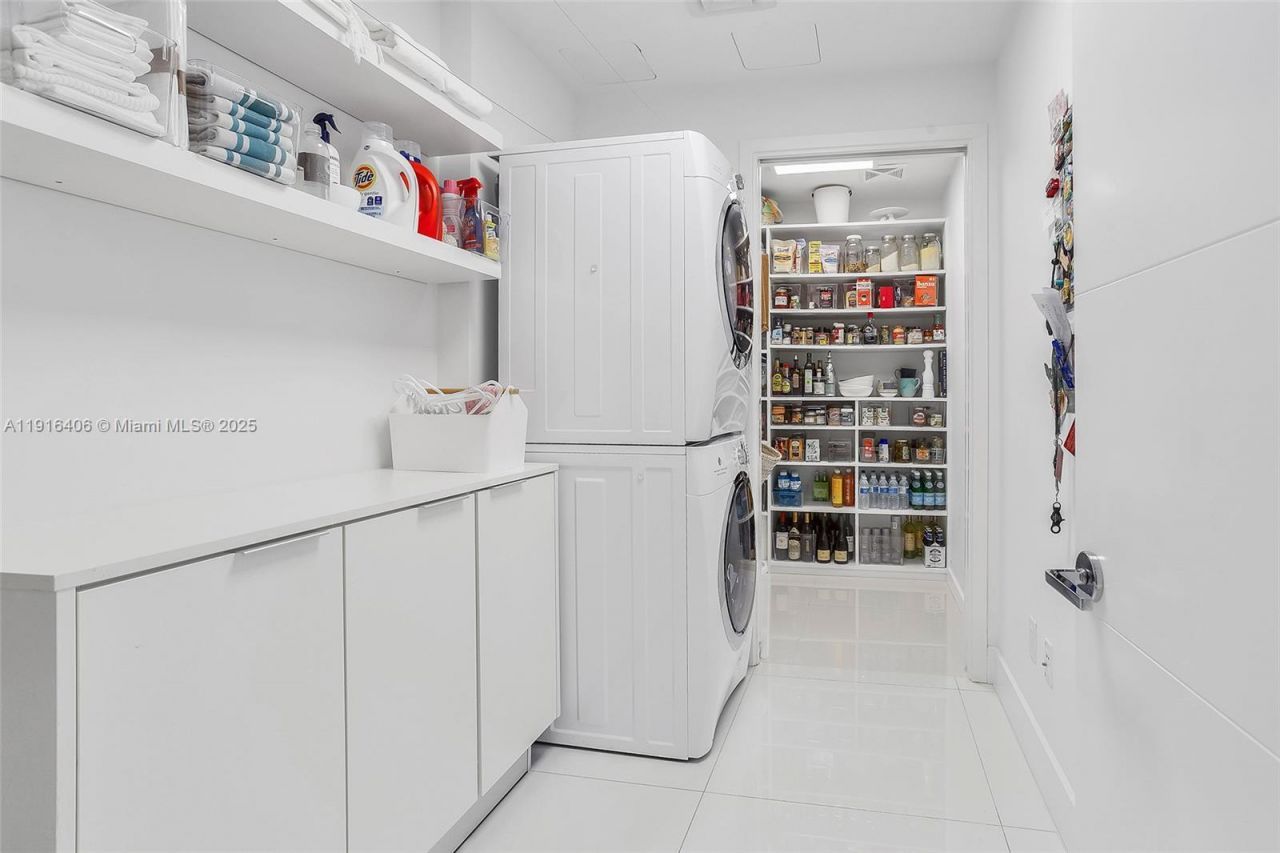 350 Ocean Dr, Unit 405N, Key Biscayne, FL 33149 Photo