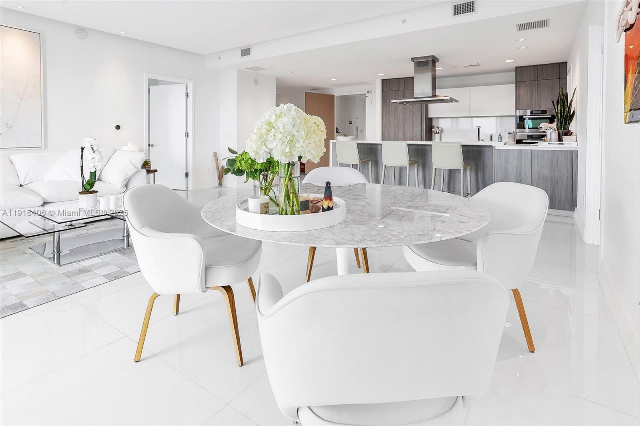 350 Ocean Dr, Unit 405N, Key Biscayne, FL 33149 Photo