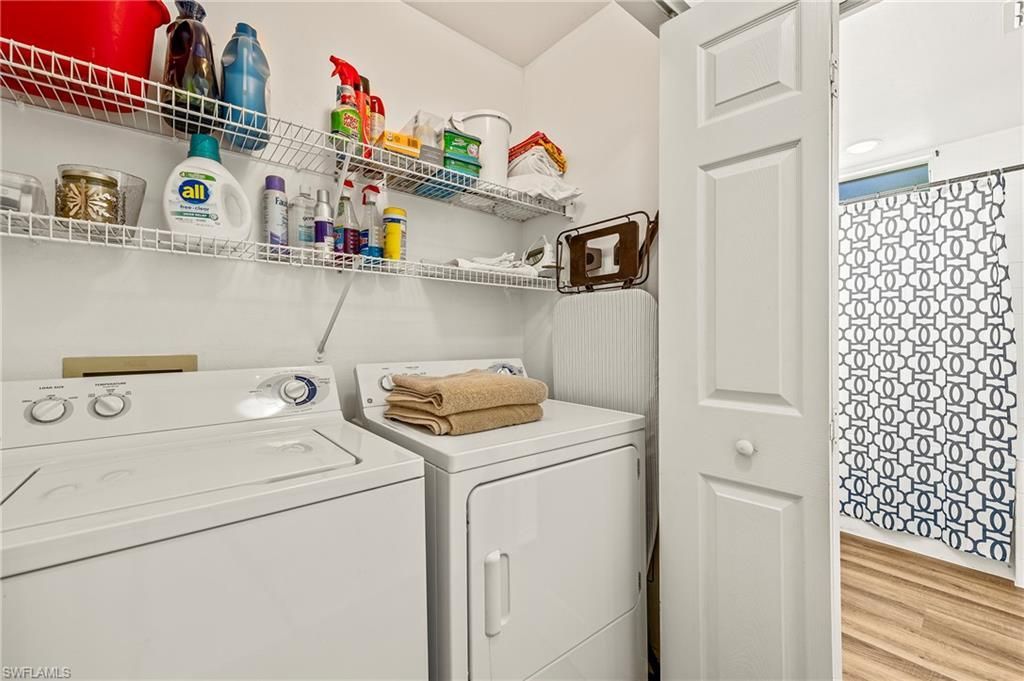 280 Robin Hood Cir, Unit 101, Naples, FL 34104 Photo