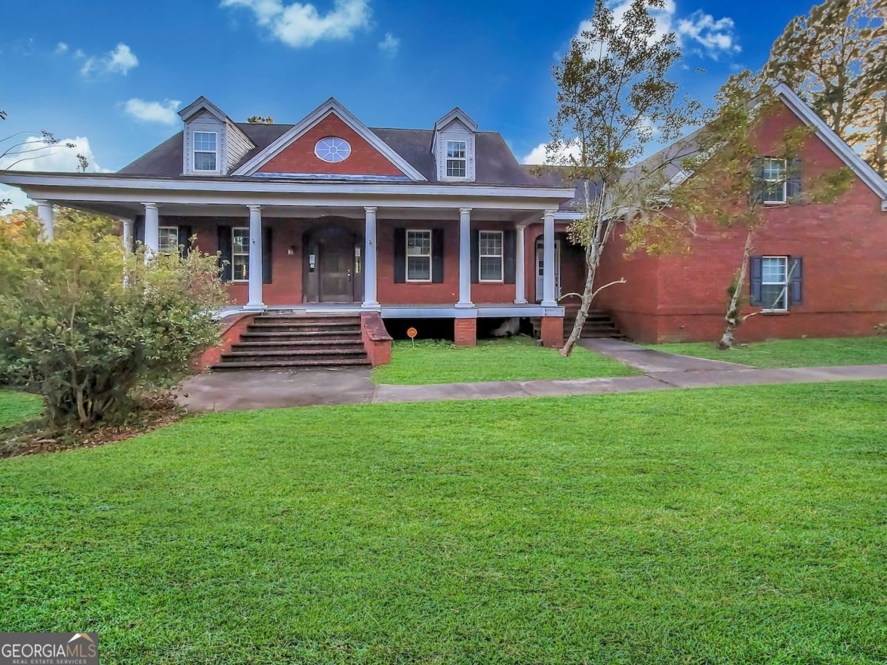 221 Lyman Hall, Savannah, GA 31410 Main Photo