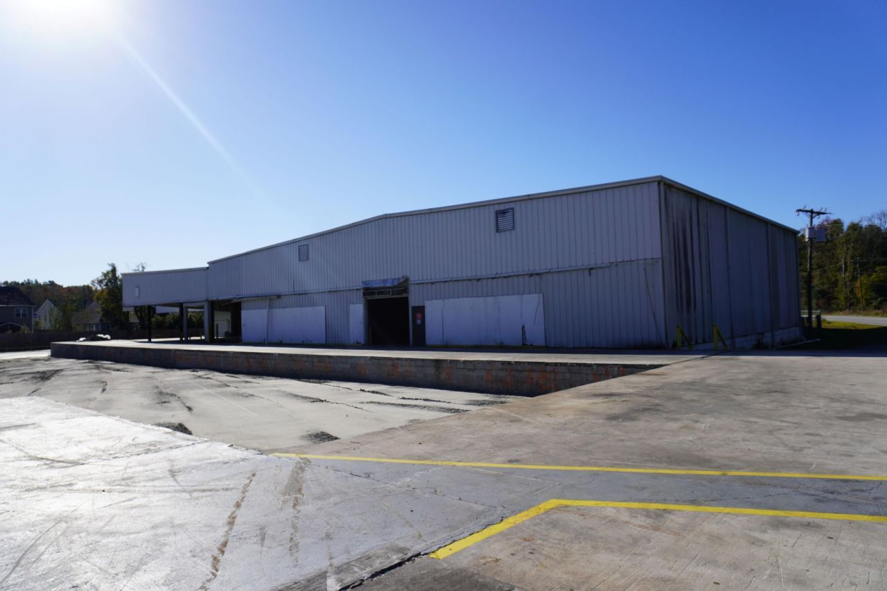 771 Brownswood Road  Photo 10