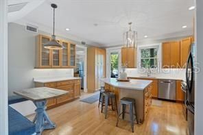 324 Julia Place, Sarasota, FL 34236 Photo