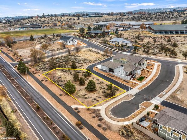 SE Daisy Court, Unit Lot 10, Madras, OR 97741