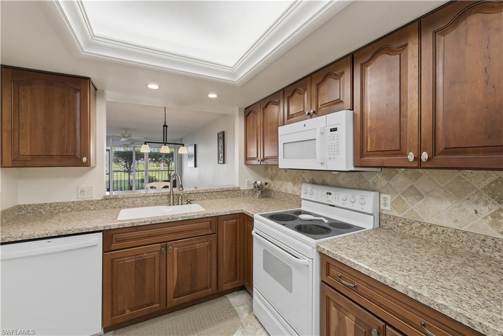 25804 Cockleshell Dr, Unit 112, Bonita Springs, FL 34135 Photo