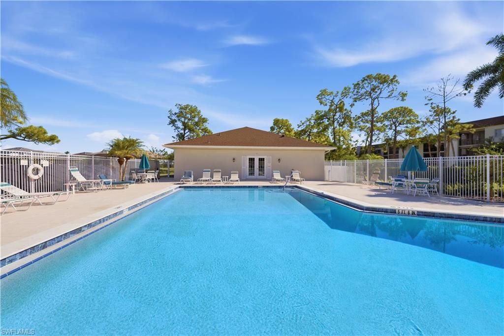 25804 Cockleshell Dr, Unit 112, Bonita Springs, FL 34135 Photo