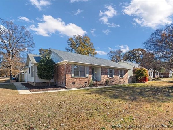 859 Flintwood Road, Fayetteville, NC 28314