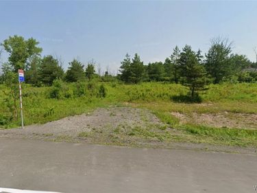 2545 Grand Island Boulevard, Grand Island, NY 14072