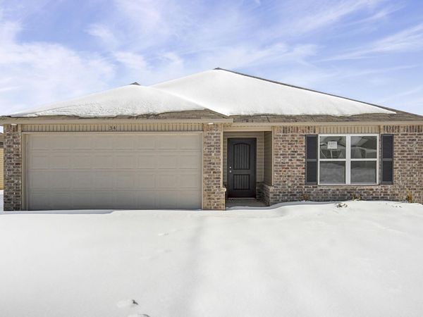 34 Hearthstone Trail, Vilonia, AR 72173