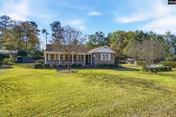 465 Woodland Terrace photo 4