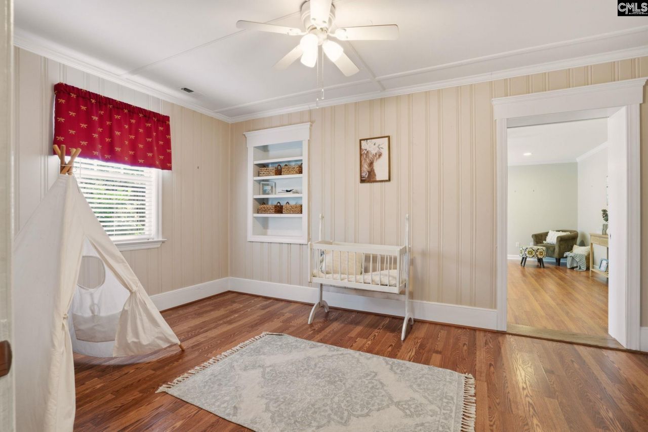 465 Woodland Terrace Photo 28