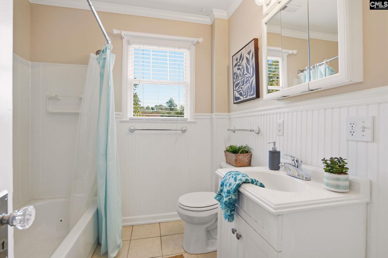 465 Woodland Terrace Photo 30