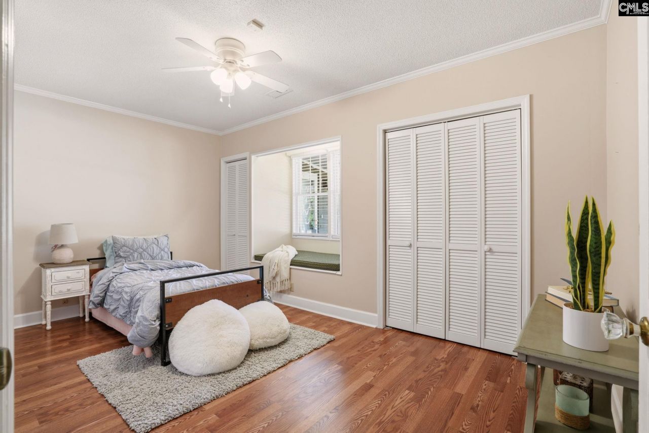 465 Woodland Terrace Photo 31