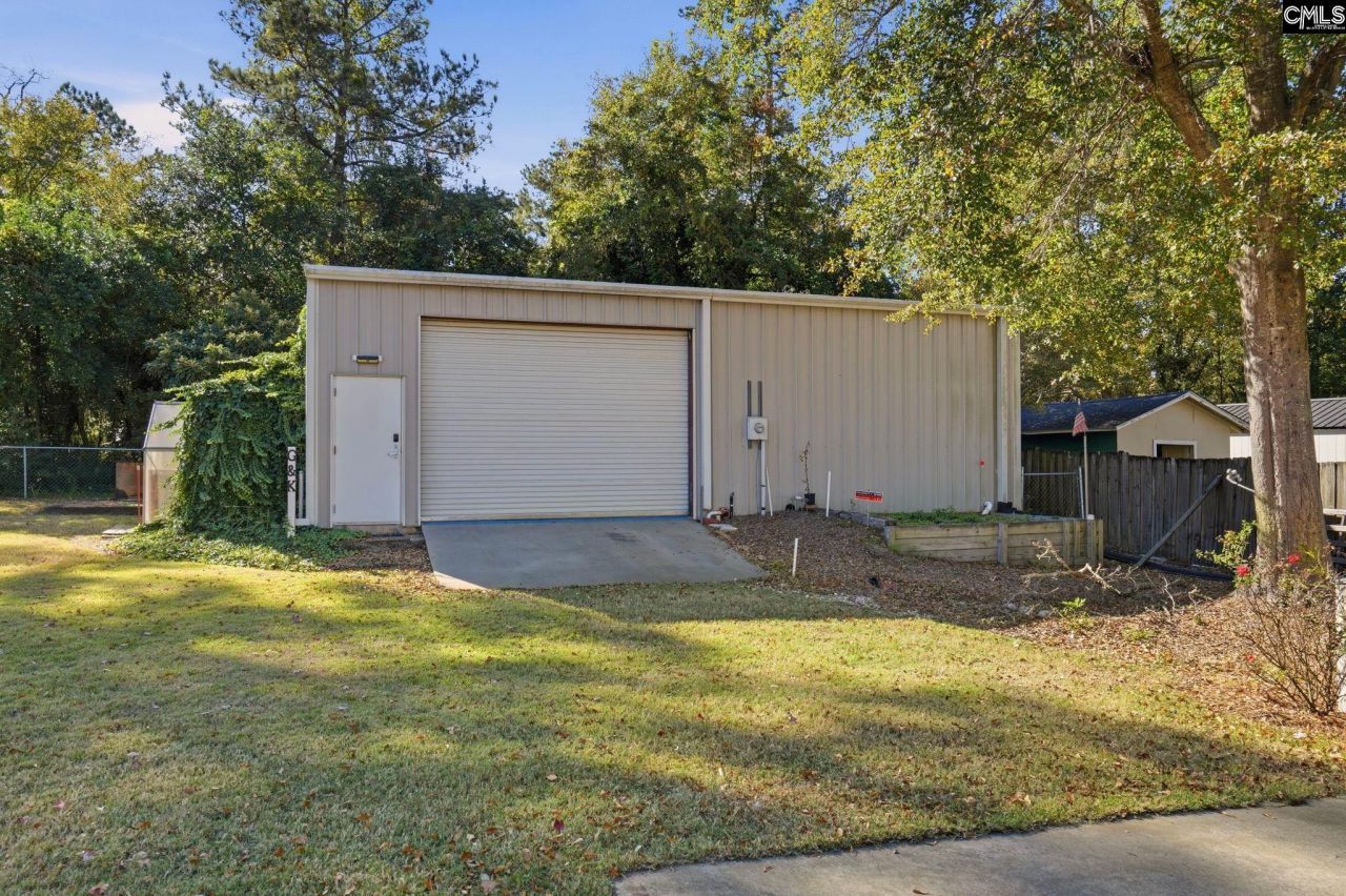 465 Woodland Terrace Photo 41