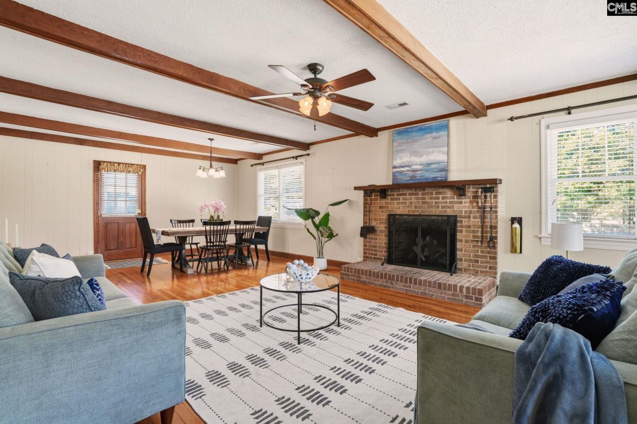 465 Woodland Terrace Photo 5