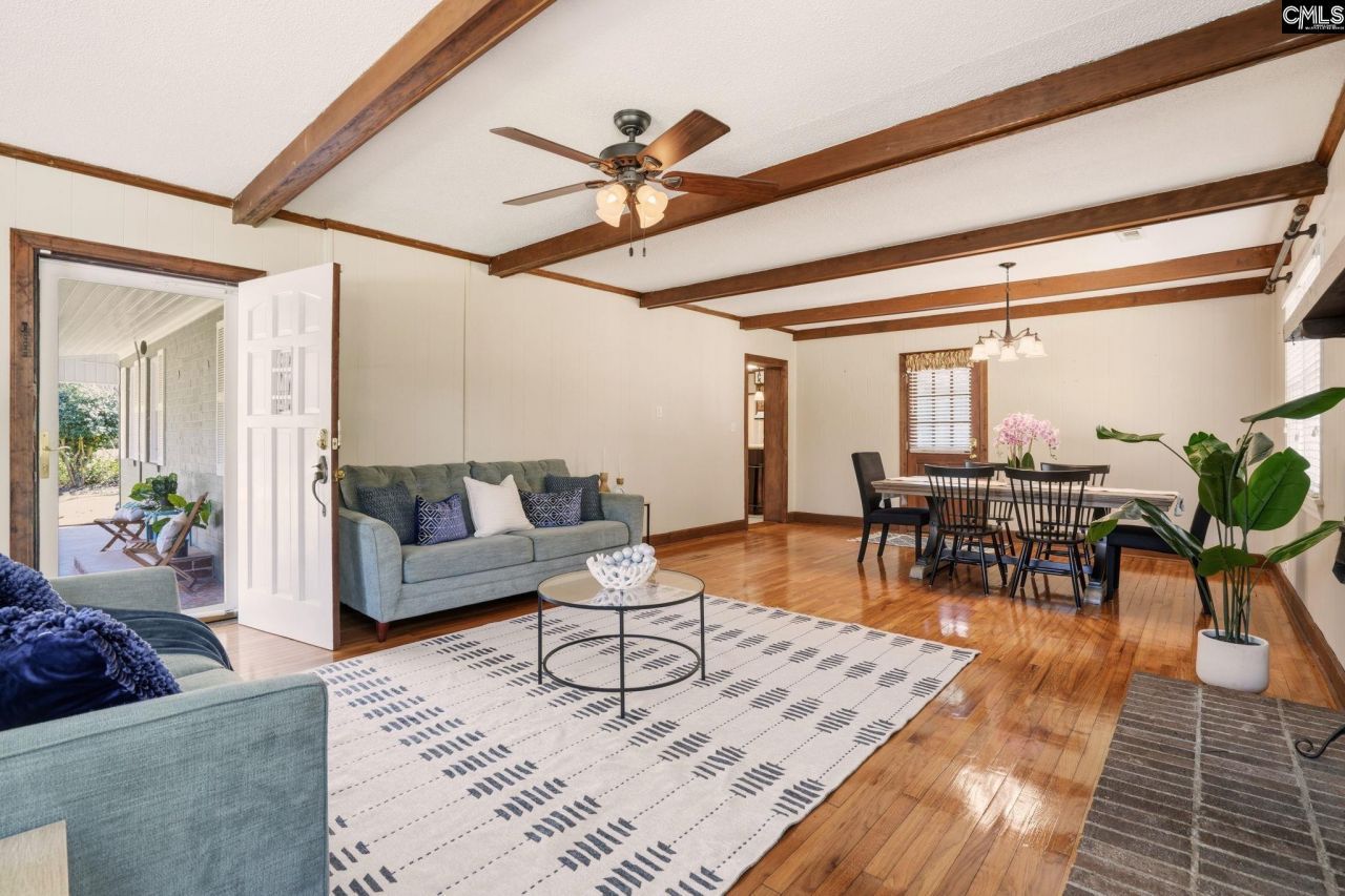 465 Woodland Terrace Photo 6