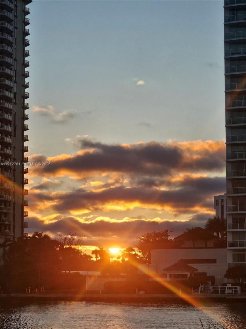 363 Centre Is, Golden Beach, FL 33160 Photo