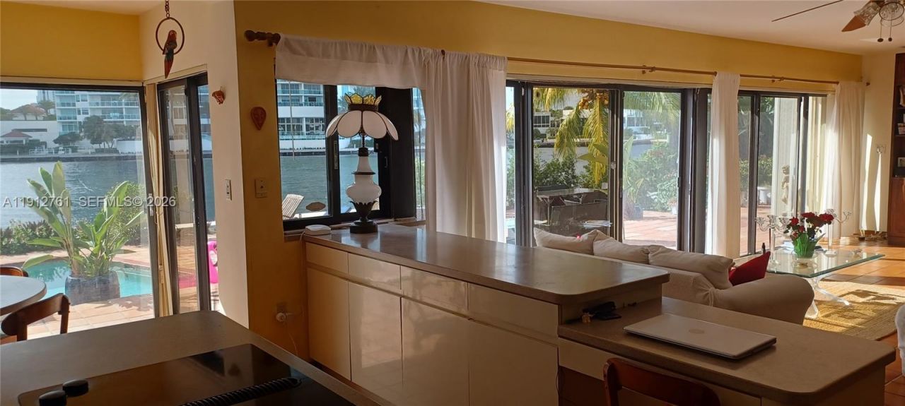 363 Centre Is, Golden Beach, FL 33160 Photo