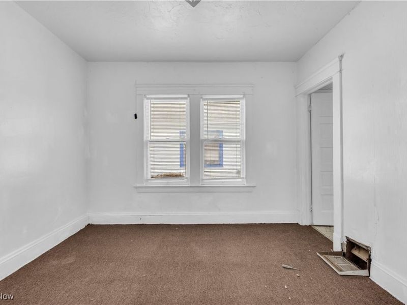 16110 Huntmere Avenue, Cleveland, OH 44110 Photo 23