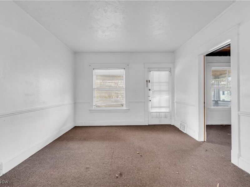 16110 Huntmere Avenue, Cleveland, OH 44110 Photo 24