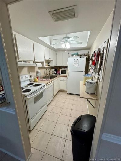 2950 SE Ocean Boulevard, Unit 54-6, Stuart, FL 34996 Photo