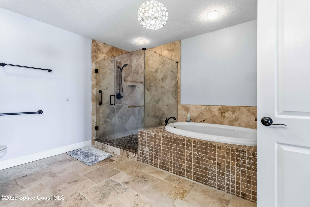 4125 W End Road, Unit 306, Cocoa Beach, FL 32931 Photo