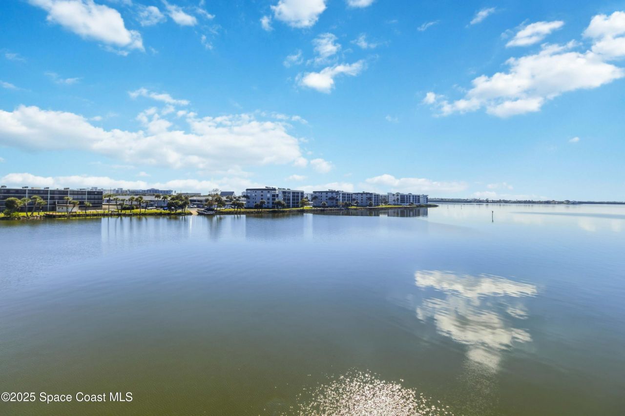 4125 W End Road, Unit 306, Cocoa Beach, FL 32931 Photo