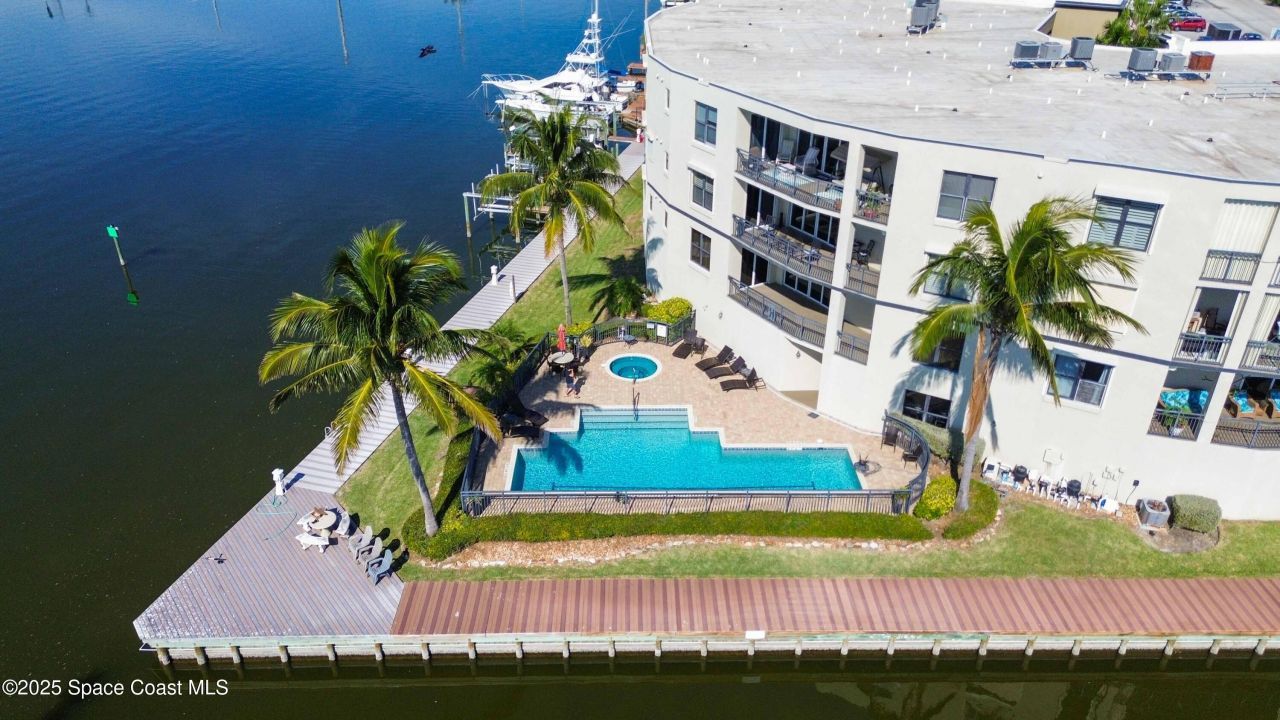4125 W End Road, Unit 306, Cocoa Beach, FL 32931 Photo
