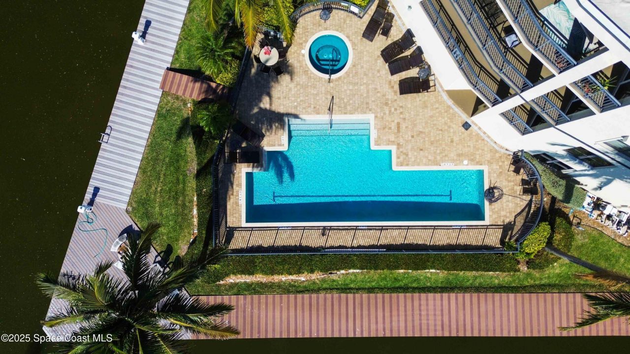 4125 W End Road, Unit 306, Cocoa Beach, FL 32931 Photo