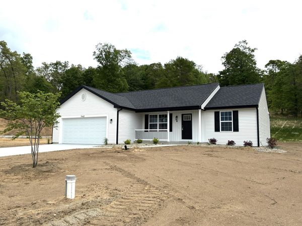 7642 Cinnamon Woods Trail, Kalamazoo, MI 49004