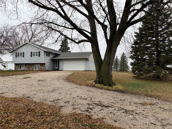 2385 Baxter Avenue, IA 50566