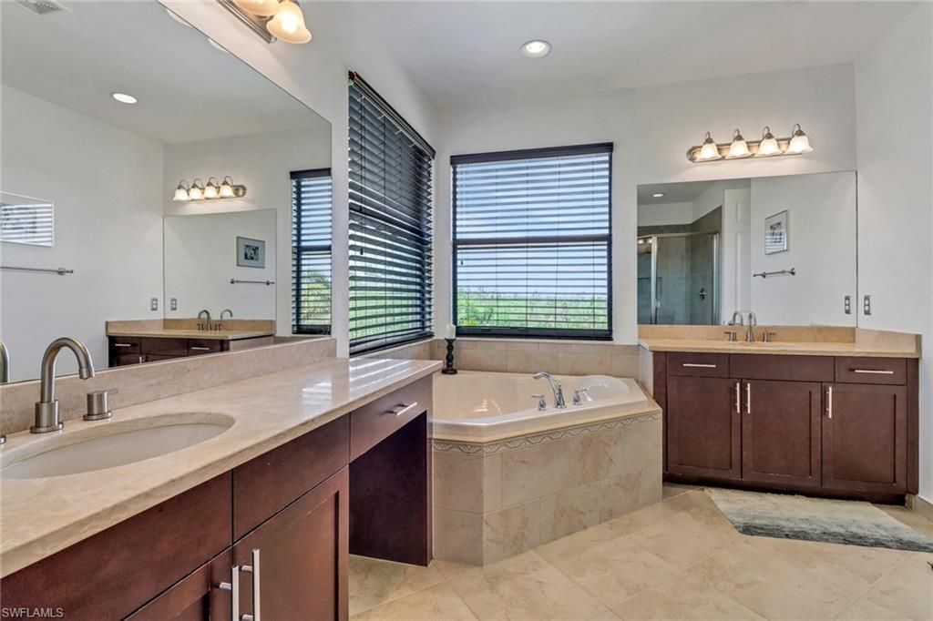 3295 Tahoe Ct, Naples, FL 34119 Photo