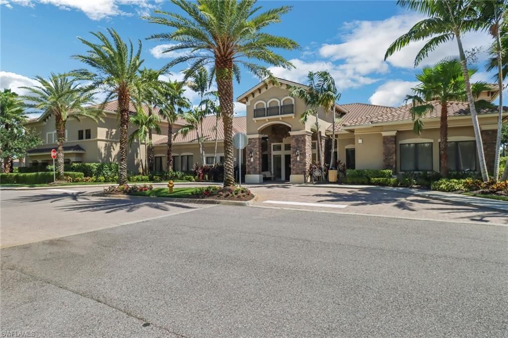 3295 Tahoe Ct, Naples, FL 34119 Photo