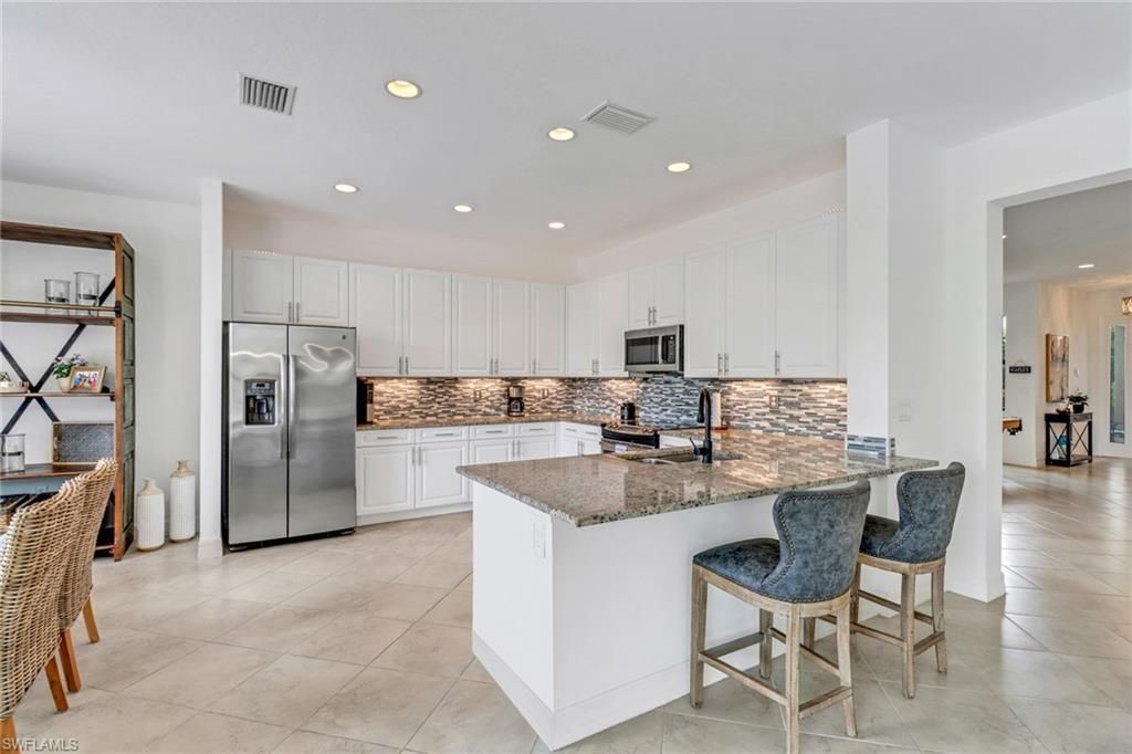 3295 Tahoe Ct, Naples, FL 34119 Photo