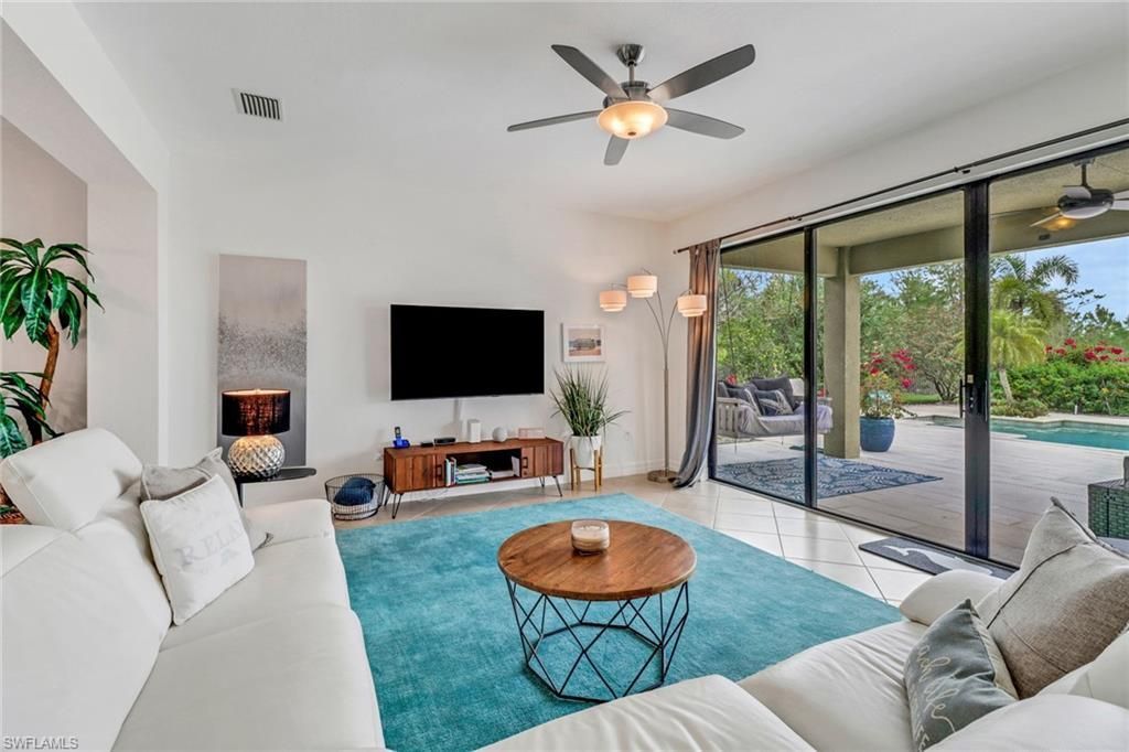 3295 Tahoe Ct, Naples, FL 34119 Photo