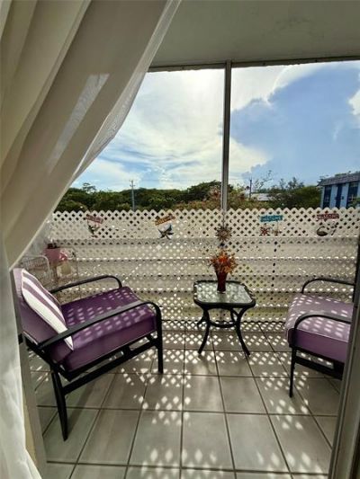 3180 Holiday Springs Blvd, Unit 211, Pompano Beach, FL 33063 Photo