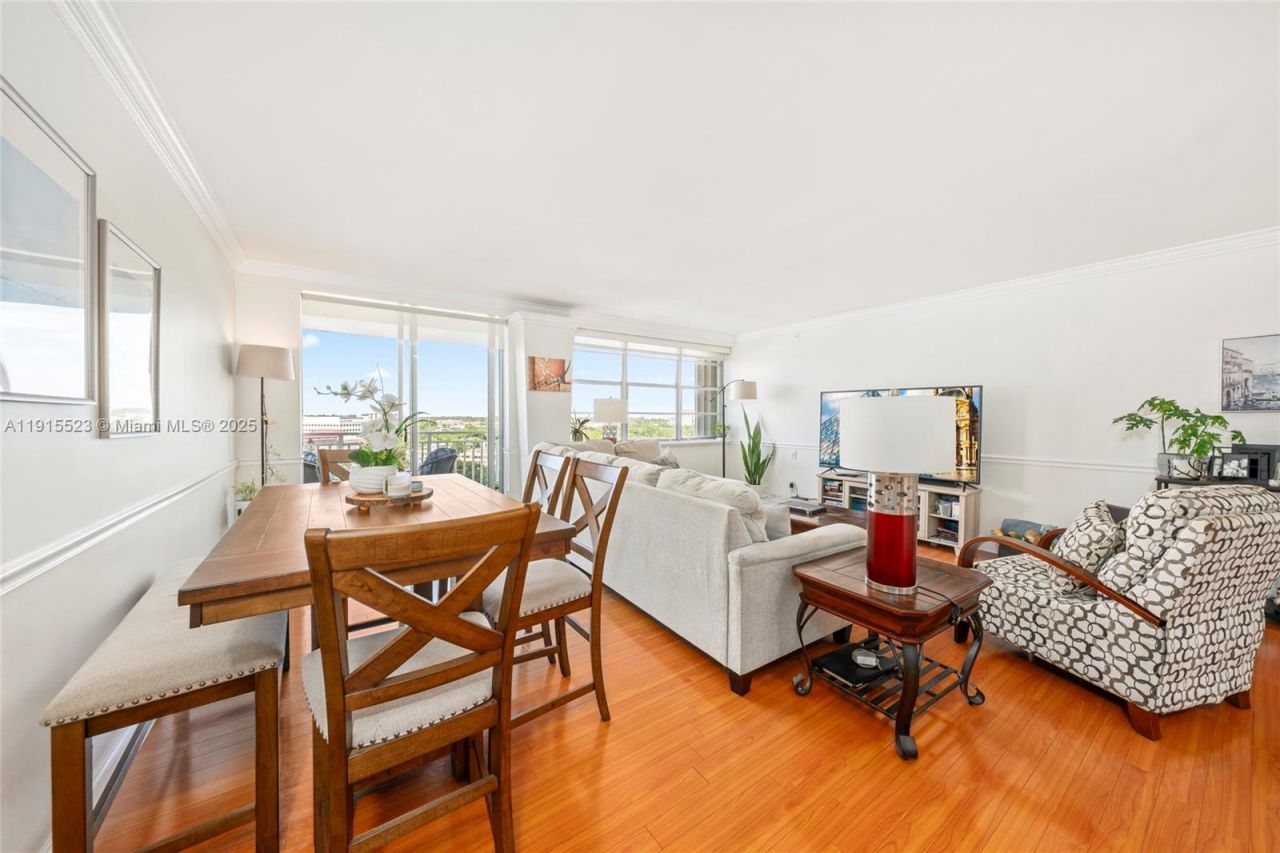 2100 Sans Souci Blvd, Unit B1006, North Miami, FL 33181 Photo