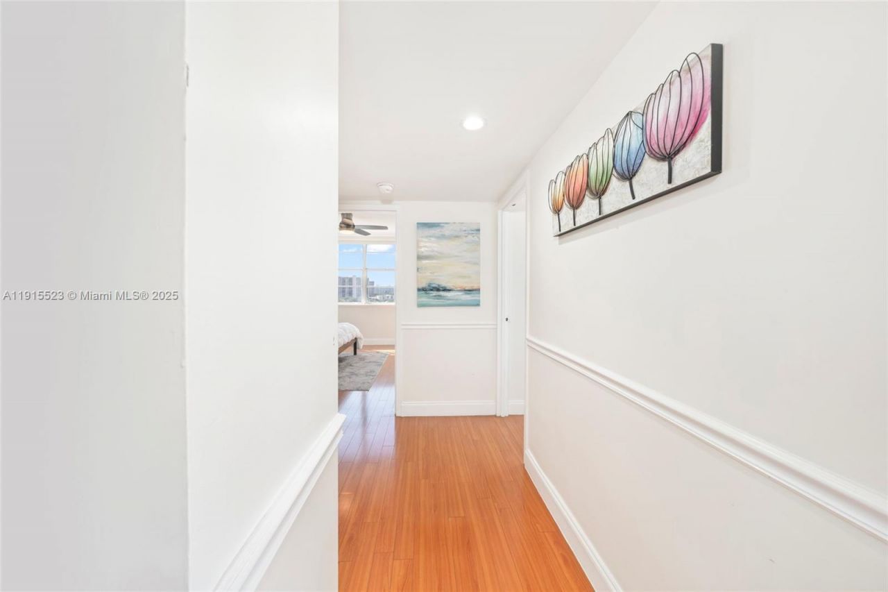 2100 Sans Souci Blvd, Unit B1006, North Miami, FL 33181 Photo