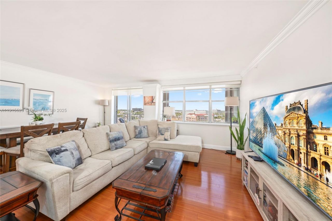 2100 Sans Souci Blvd, Unit B1006, North Miami, FL 33181 Photo