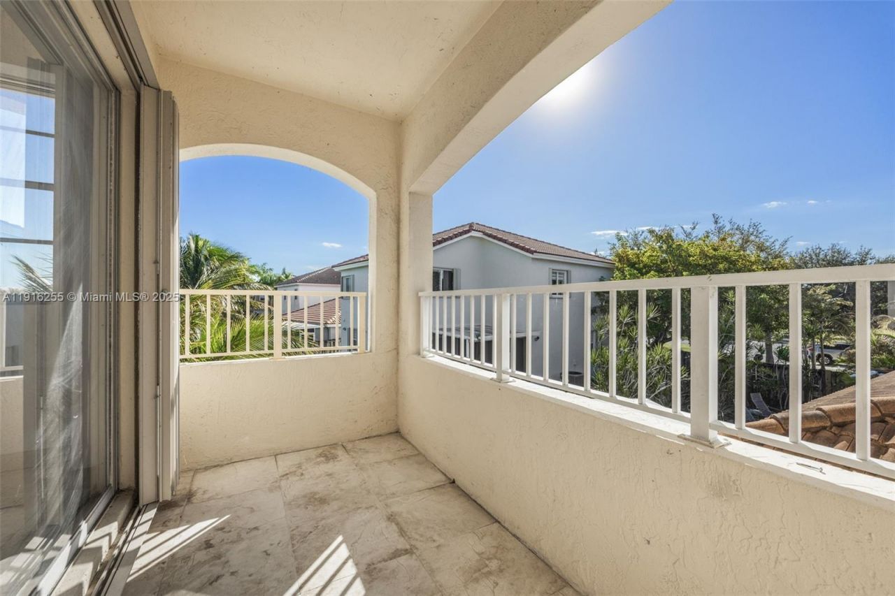 9162 SW 213th Ln, Cutler Bay, FL 33189 Photo