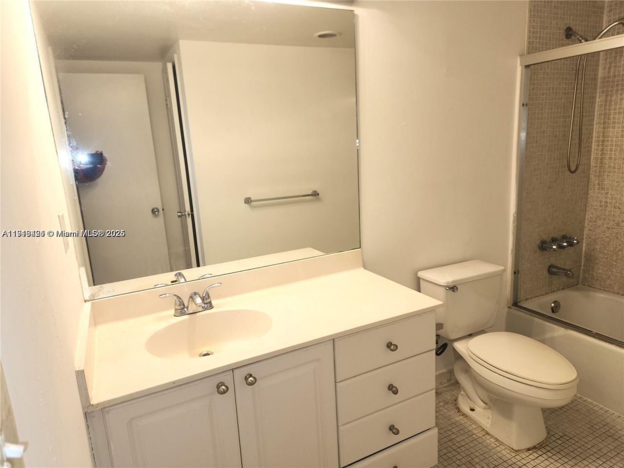 19370 Collins Ave, Unit 517, Sunny Isles Beach, FL 33160 Photo