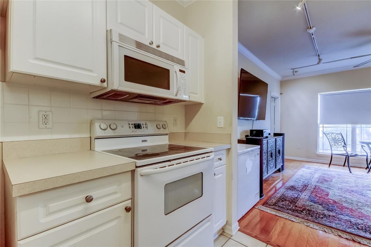 1216 S Missouri Avenue, Unit 322, Clearwater, FL 33756 Photo