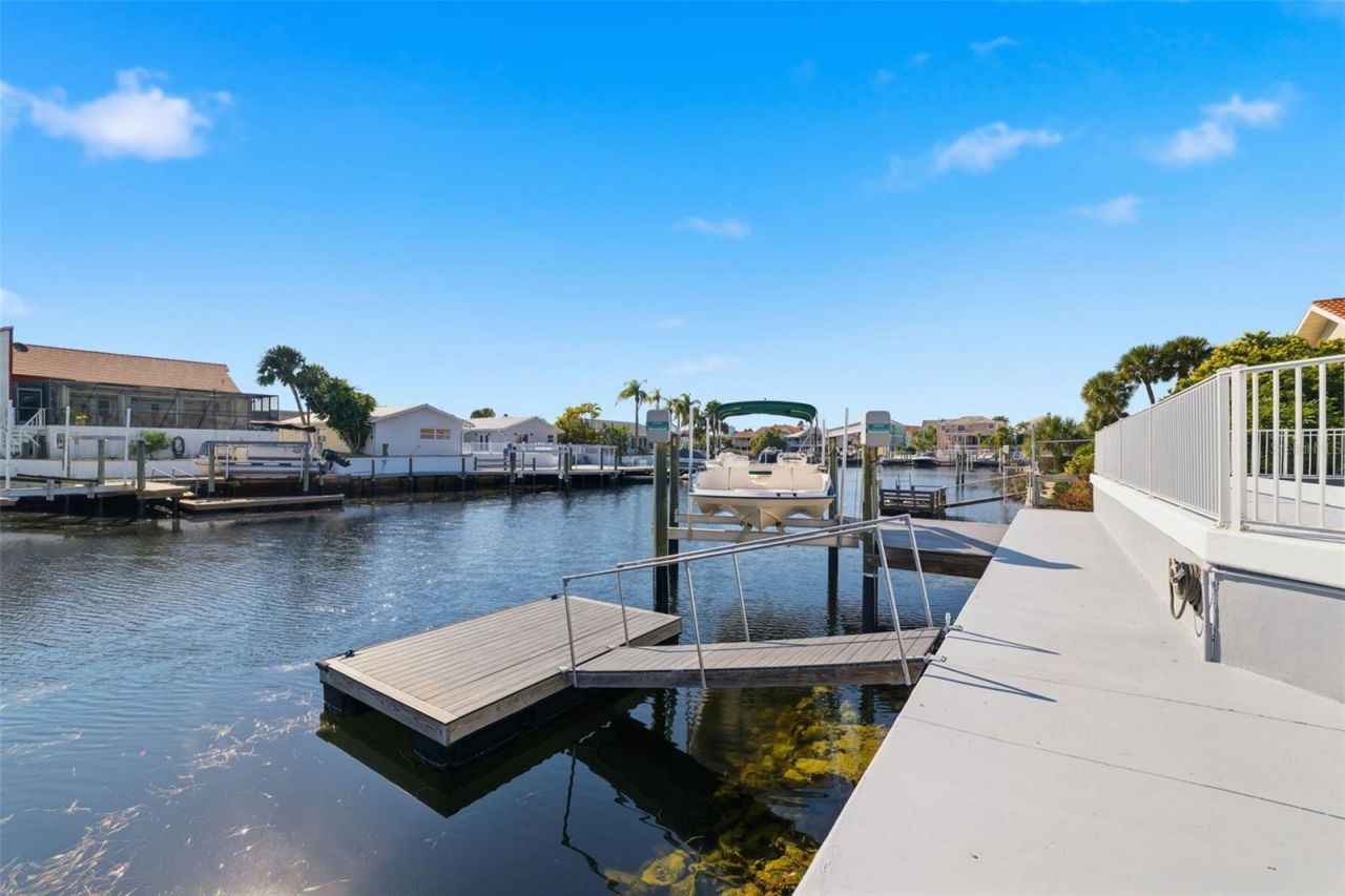 3210 Trident Terrace, New Port Richey, FL 34652 Photo