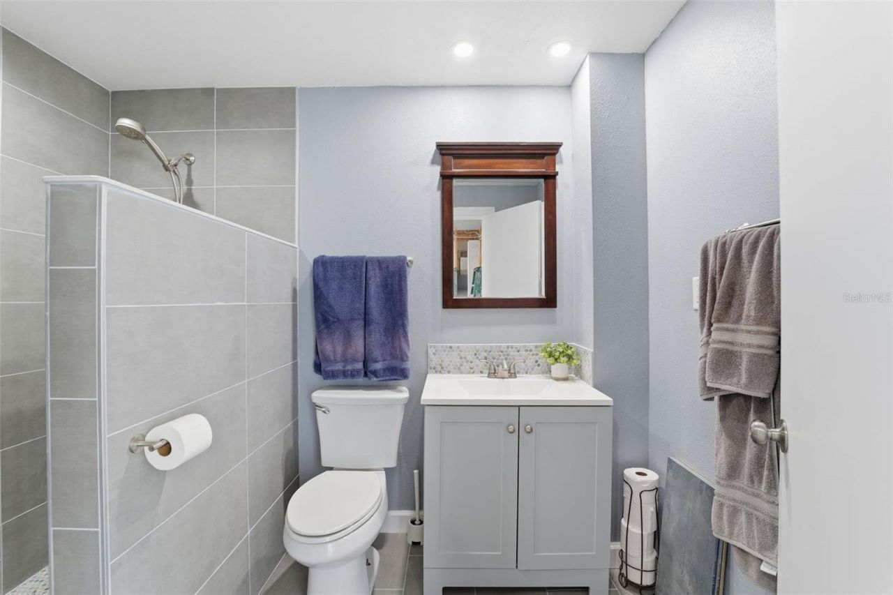 3210 Trident Terrace, New Port Richey, FL 34652 Photo