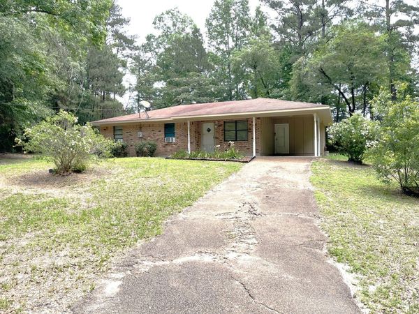 147 Magnolia Dr , Simpson, LA 71474