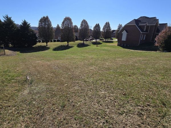 1365 Fall Creek Road, Kingsport, TN 37664