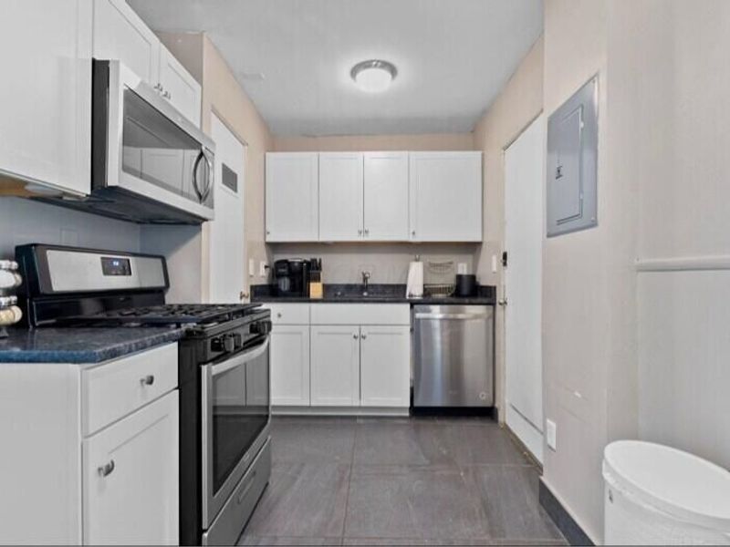 464 E Norwich Avenue, Unit 474 1/2 B, Columbus, OH 43201 Photo 3