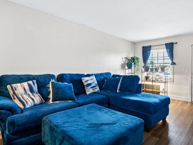 5732 Beechcroft Road, Unit B, Columbus, OH 43229 Photo 3