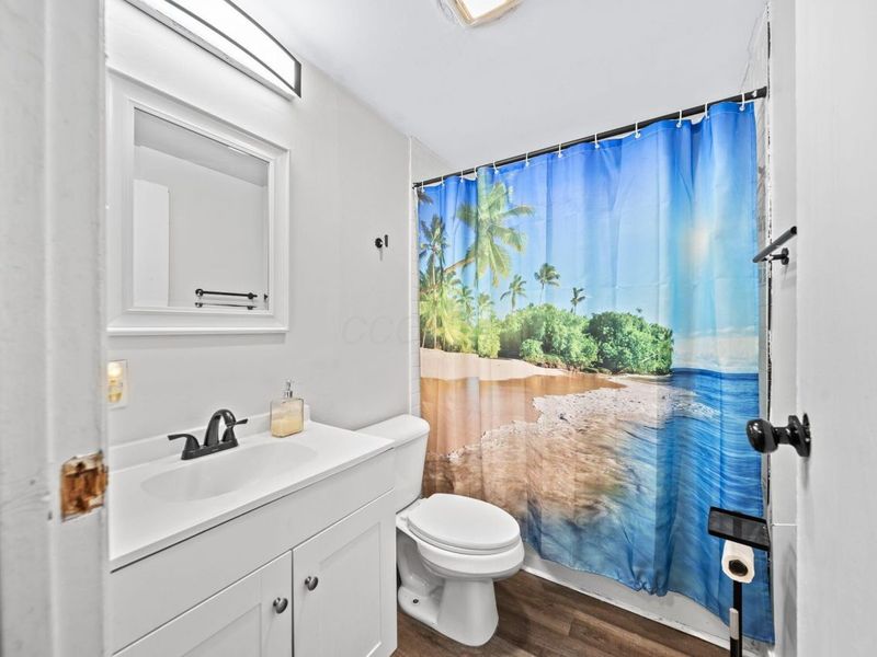 5732 Beechcroft Road, Unit B, Columbus, OH 43229 Photo 9