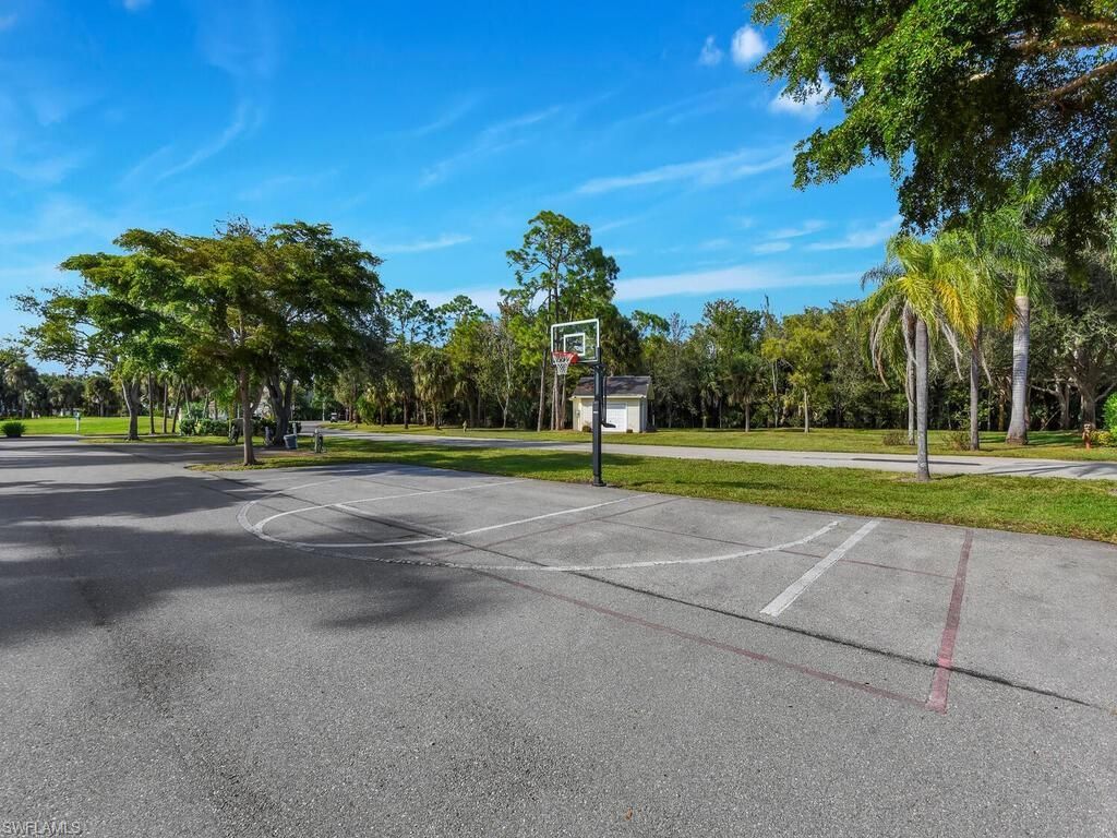 19870 Breckenridge Dr, Unit 504, Estero, FL 33928 Photo